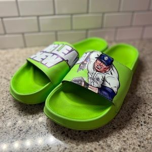 Men’s Big League Chew New Balance slides, size 12